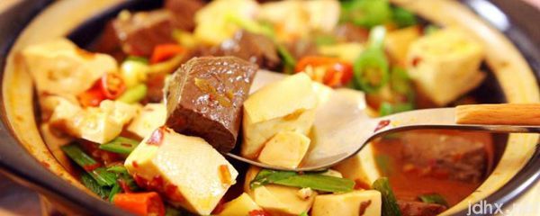 鸭血怎么炒好吃又简单(图1)
