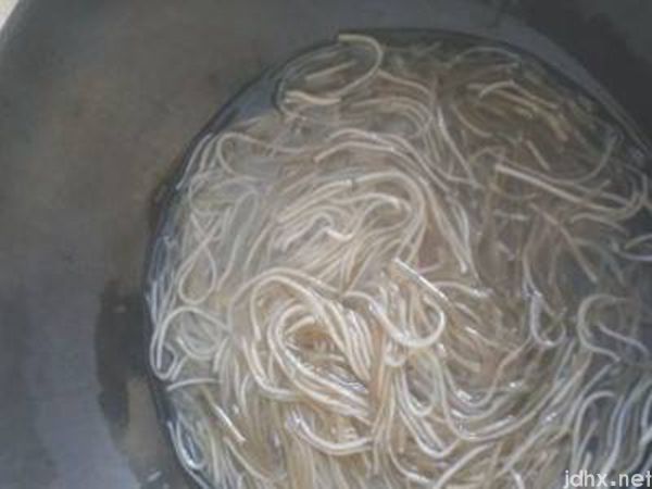 茄子馅饺子怎么做才能好吃(图4)