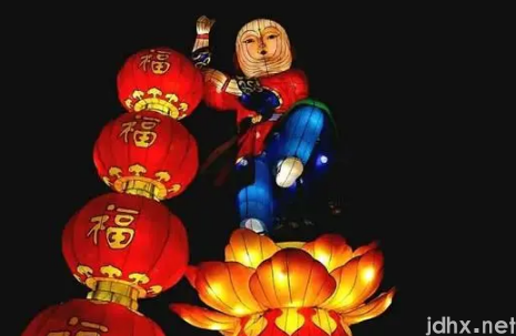 2022春节上坟点灯什么意思3