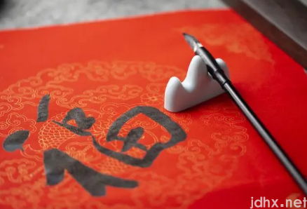 一个人在出租房过年需要贴春联吗20221