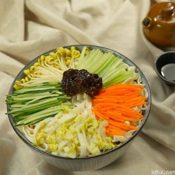 炸酱面菜码有哪些(图4)