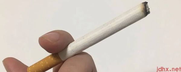 抽完烟怎么快速去除烟味(图1)