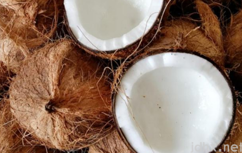 椰汁是透明的还是乳白色4