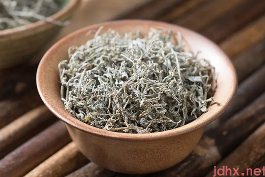 莓茶外面的白色粉末到底是什么1