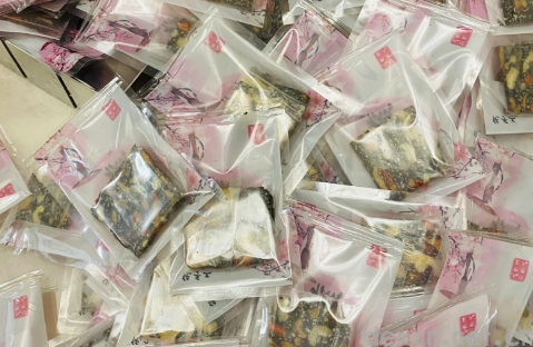 阿胶糕做稀了可以放在冷冻里面的吗 2