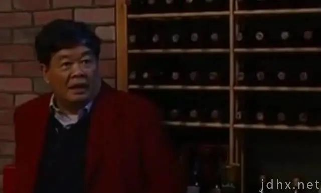 曹德旺说自己一天喝多少酒，他的地下茅台仓库实拍照片(图4)