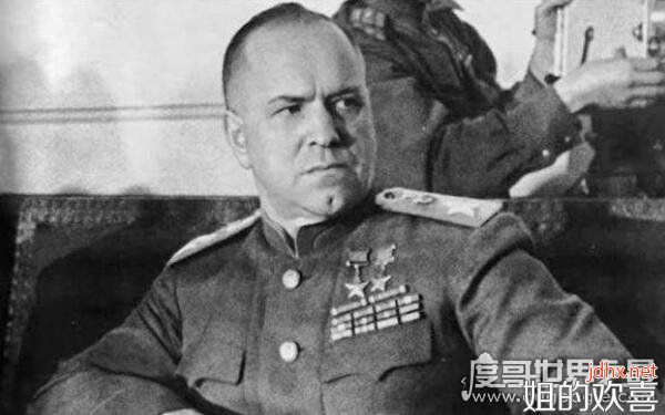 世界四大元帅是哪四位，中国彭德怀排名第一（从未败绩）(图2)