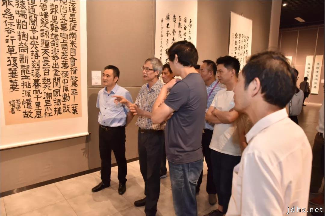 浙江省书协“浙东唐诗之路采风创作走进嵊州”作品展开幕(图4)