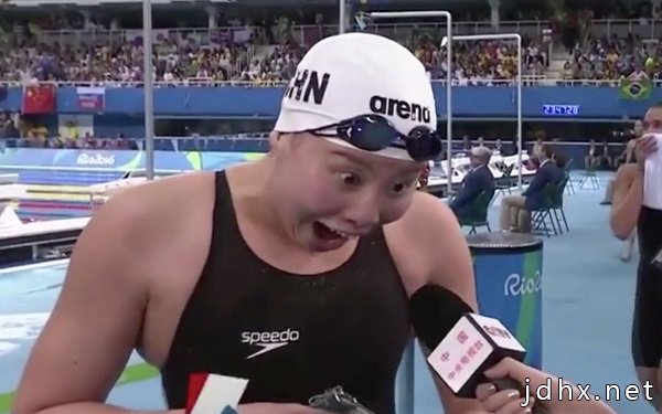 10大流行语公布 宝宝心里苦、吃土等词因流行度不够而不收