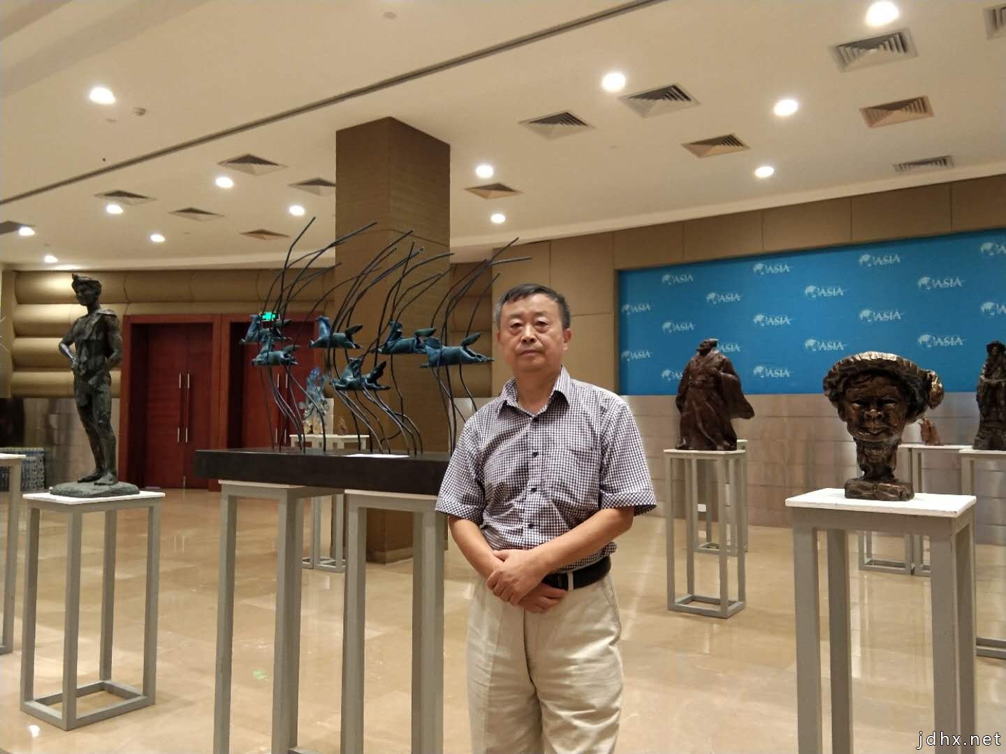 旅琼文艺家大讲坛11日开讲 首讲由旅德雕塑家程连仲谈“天人合一