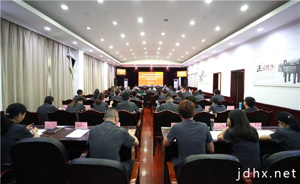 巴中中院举行院校深化合作座谈会暨全市法院写作骨干培训会