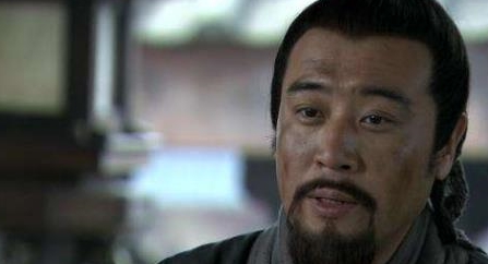 张飞逃跑时没带刘备的妻子，刘备说了两句话 如今成黑帮经典台词