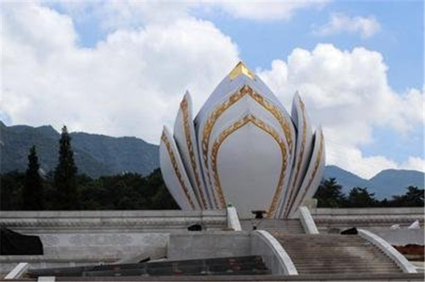 庐山: 一座